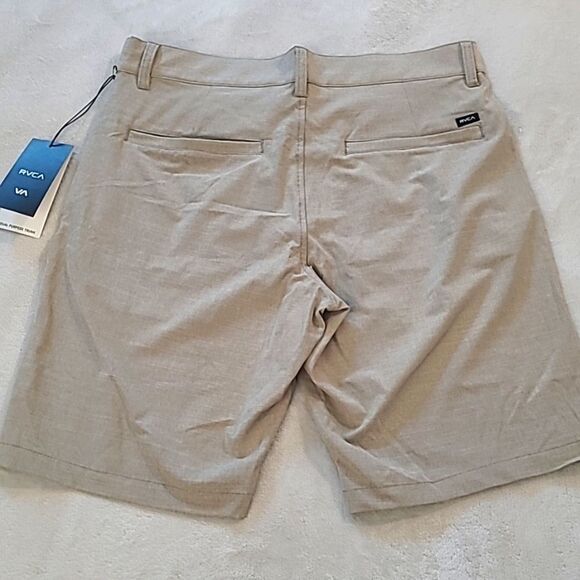 RVCA Men's 30 Dual Purpose Shorts Trunks Khaki Balance Hybrid Classic Length - Picture 10 of 13